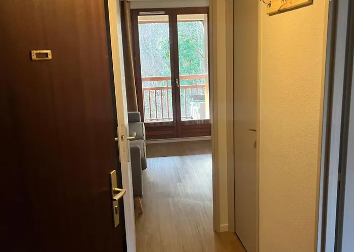 Апартаменты Le Nid De Beauregard